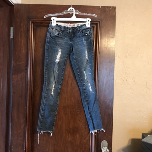 T five distressed jeans - Picture 3 of 4